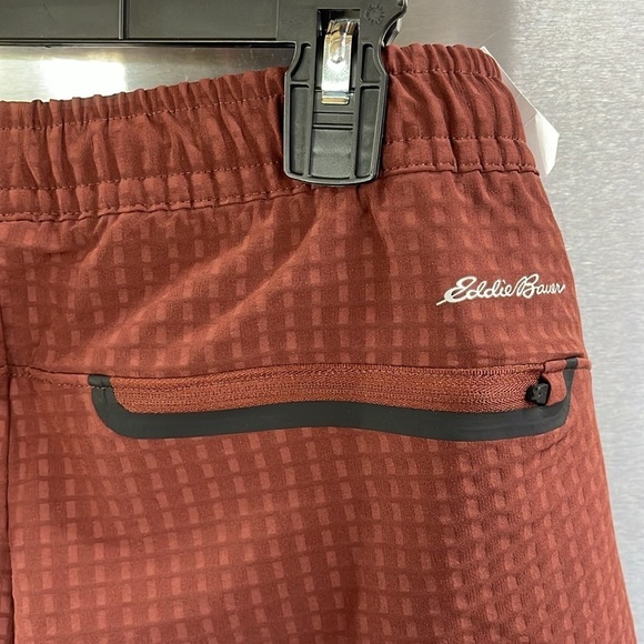 Eddie Bauer First Ascent burgundy men’s size 2X multi pocketed Pants‎ NWT - Picture 15 of 16